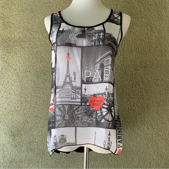 🔥5/$20🔥 “Annabelle” Paris Scenic Tank Top size M - Picture 2 of 12